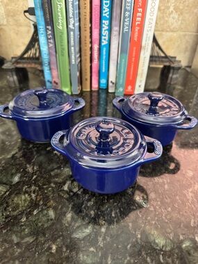 Staub Mini Cocotte Set in Cobalt Blue - 3-Piece Stoneware